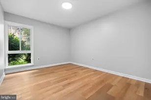 3824 Persimmon Cir, Fairfax, VA 22031 - Photo 17