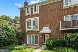 3824 Persimmon Cir, Fairfax, VA 22031 - Photo 1