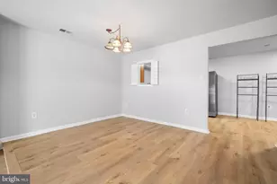 3824 Persimmon Cir, Fairfax, VA 22031 - Photo 9