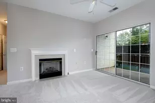 4144 Fountainside Ln, Fairfax, VA 22030 - Photo 15