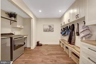 10904 Belgravia Ct, Great Falls, VA 22066 - Photo 21