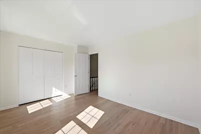 6146 Strasburg Drive, Centreville, VA 20121 - Photo 33