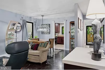 9913 Kingsbridge Drive, Fairfax, VA 22031 - Photo 5
