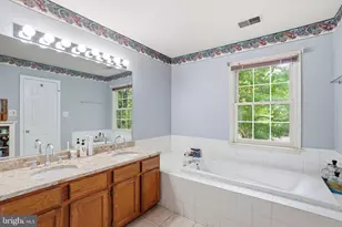 7712 Baird Ct, Lorton, VA 22079 - Photo 19