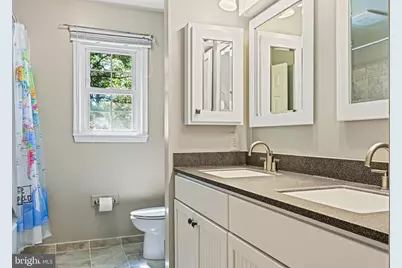 13300 Tuckaway Drive, Fairfax, VA 22033 - Photo 37