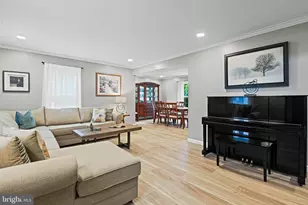 13300 Tuckaway Dr, Fairfax, VA 22033 - Photo 5