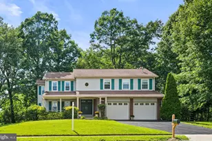 13300 Tuckaway Dr, Fairfax, VA 22033 - Photo 1