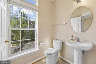 8474 Hallie Rose St, Alexandria, VA 22309 - Photo 9
