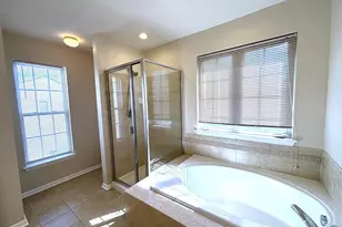 8421 Hallie Rose St, Alexandria, VA 22309 - Photo 25