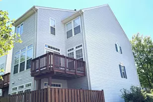 8421 Hallie Rose St, Alexandria, VA 22309 - Photo 43