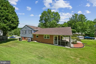 5643 Inverchapel Road, Springfield, VA 22151 - Photo 7
