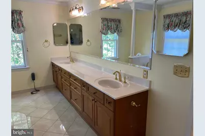 10220 Cedar Pond Drive, Vienna, VA 22182 - Photo 39