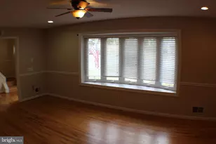 7012 Galgate Dr, Springfield, VA 22152 - Photo 3