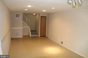 7012 Galgate Dr, Springfield, VA 22152 - Photo 35