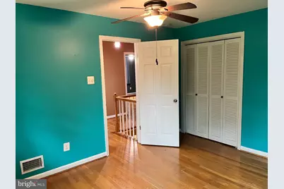 [Address not provided], Vienna, VA 22181 - Photo 17