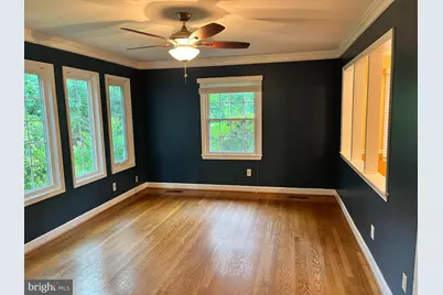 [Address not provided], Vienna, VA 22181 - Photo 5