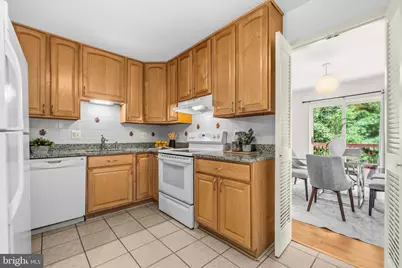 9822 Sweet Mint Drive, Vienna, VA 22181 - Photo 13