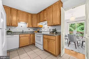 9822 Sweet Mint Dr, Vienna, VA 22181 - Photo 13