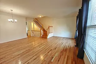 13030 Park Crescent Cir, Herndon, VA 20171 - Photo 7