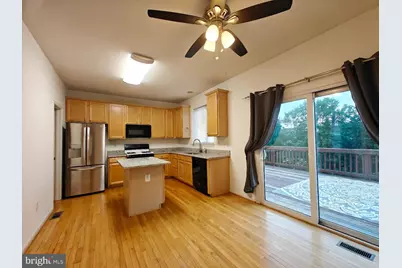 13030 Park Crescent Circle, Herndon, VA 20171 - Photo 9