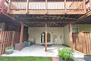13030 Park Crescent Cir, Herndon, VA 20171 - Photo 29