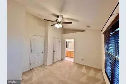 13030 Park Crescent Circle, Herndon, VA 20171 - Photo 15