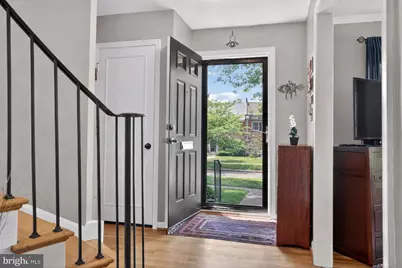 8336 Garfield Court, Springfield, VA 22152 - Photo 7