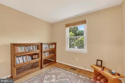 6415 Birchleigh Circle, Alexandria, VA 22315 - Photo 21