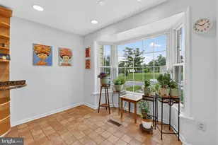 6415 Birchleigh Cir, Alexandria, VA 22315 - Photo 17