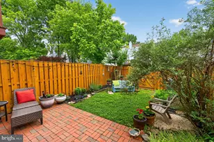 6415 Birchleigh Cir, Alexandria, VA 22315 - Photo 27
