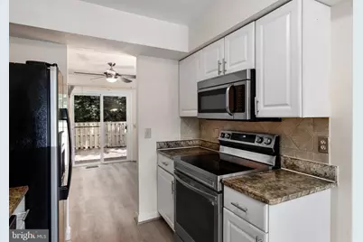 6117 Martins Landing Court, Burke, VA 22015 - Photo 15