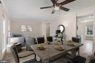 6117 Martins Landing Ct, Burke, VA 22015 - Photo 17