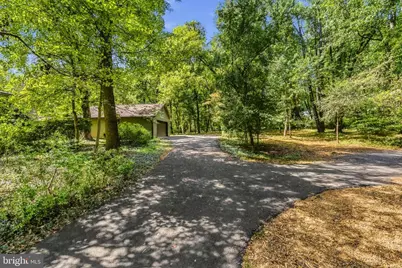 500 Walker Road, Great Falls, VA 22066 - Photo 5