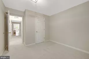 14256 Glade Spring Dr, Centreville, VA 20121 - Photo 7