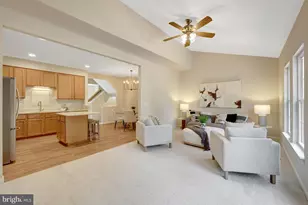 14256 Glade Spring Dr, Centreville, VA 20121 - Photo 25