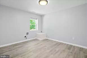 7588 Woodstown Dr, Springfield, VA 22153 - Photo 43