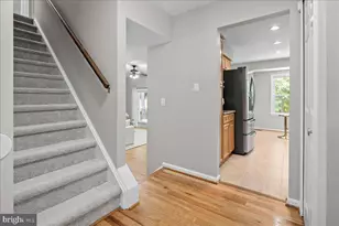 7588 Woodstown Dr, Springfield, VA 22153 - Photo 5