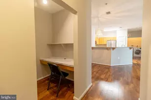 5142 Brittney Elyse Cir, Centreville, VA 20120 - Photo 7