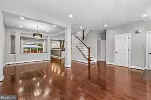 6009 McAlester Way, Centreville, VA 20121 - Photo 3