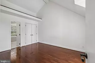 6009 McAlester Way, Centreville, VA 20121 - Photo 17