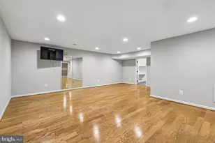 6009 McAlester Way, Centreville, VA 20121 - Photo 23