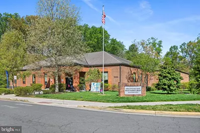 6801 Van Fleet Drive, McLean, VA 22101 - Photo 39