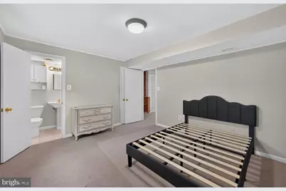 7011 Sea Cliff Road, McLean, VA 22101 - Photo 27