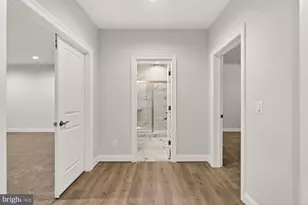2325 Trott Ave, Vienna, VA 22181 - Photo 85