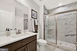 2325 Trott Ave, Vienna, VA 22181 - Photo 89