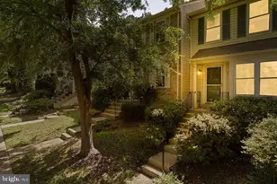 5680 White Dove Ln, Clifton, VA 20124 - Photo 1