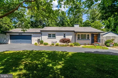 6616 Braddock, Annandale, VA 22003 - Photo 3