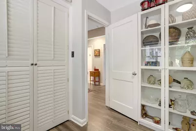 6616 Braddock, Annandale, VA 22003 - Photo 33