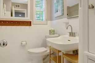 6616 Braddock, Annandale, VA 22003 - Photo 39