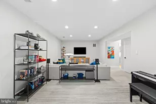 1405 Buena Vista Ave, McLean, VA 22101 - Photo 19